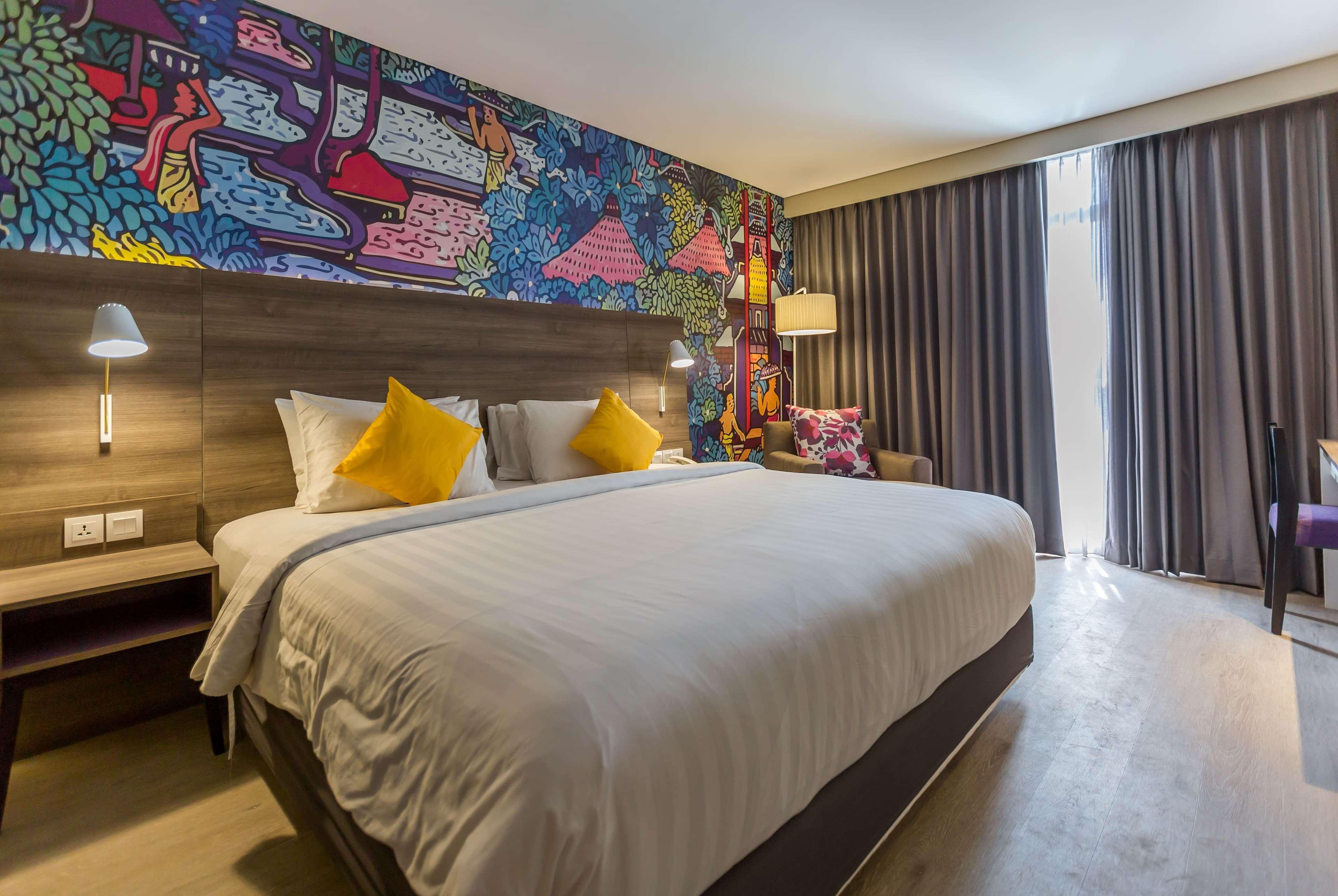 Wyndham Garden Kuta Beach Bali Экстерьер фото