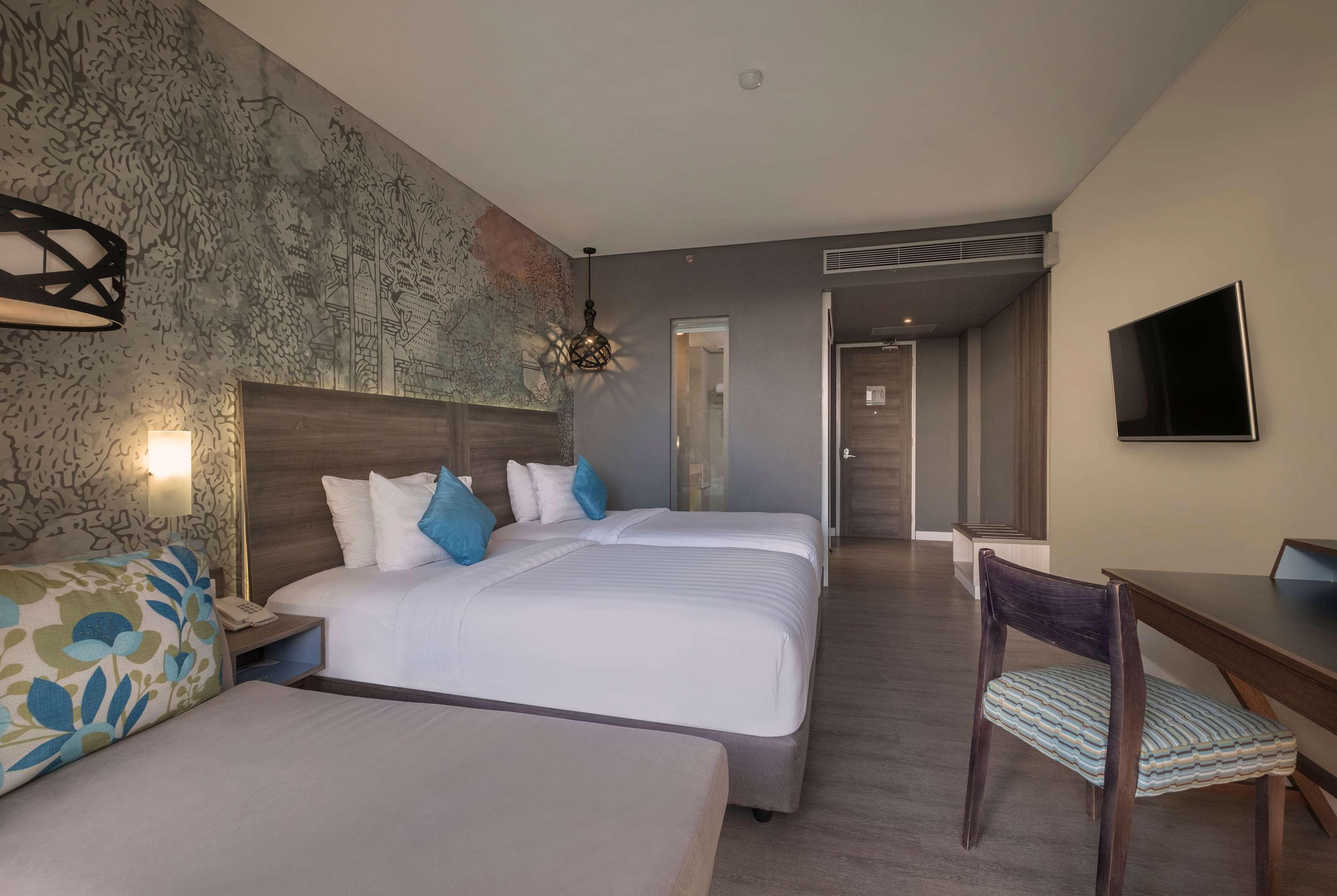 Wyndham Garden Kuta Beach Bali Экстерьер фото