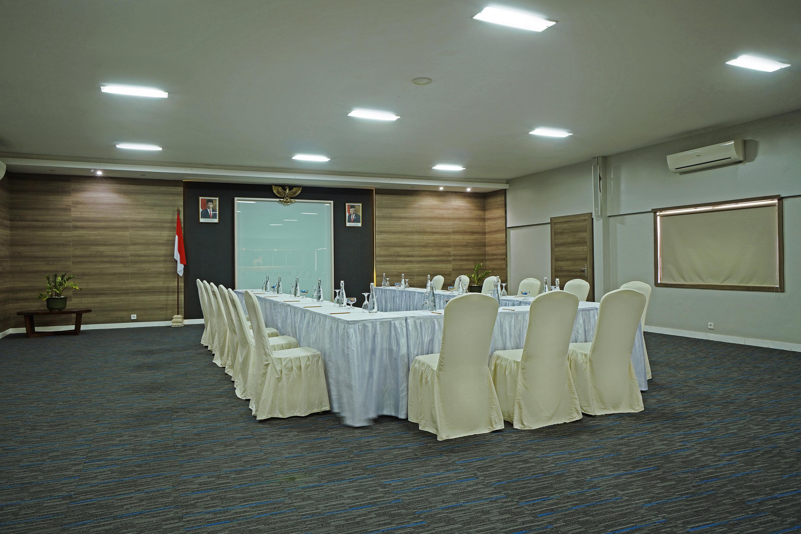 Wyndham Garden Kuta Beach Bali Экстерьер фото